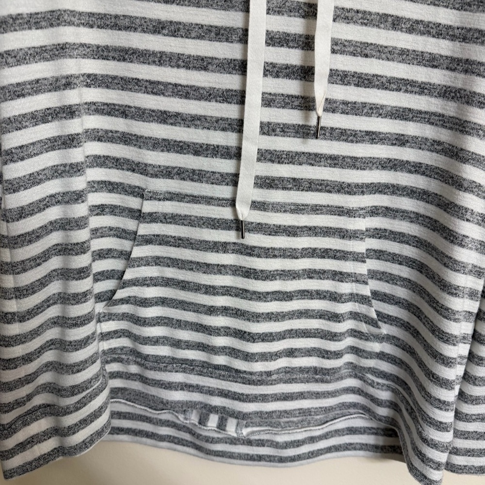 Market & Spruce Gray and White Striped Hooded Pullover - Picture 3 of 4